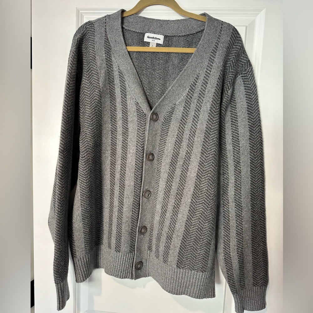 Goodfellow & Co Buttondown Sweater size Large.
